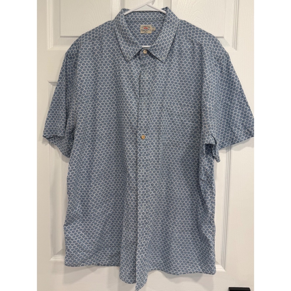Faherty Mens XL Indigo Blue Fish Scale Print Short Sleeve Button Down Shirt